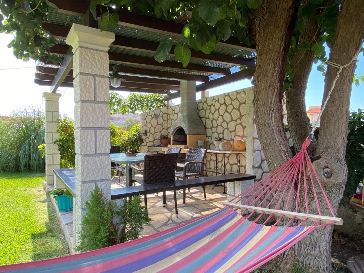 אצ'ארבי Asteraki Poolside Apartment By Dadovillas מראה חיצוני תמונה